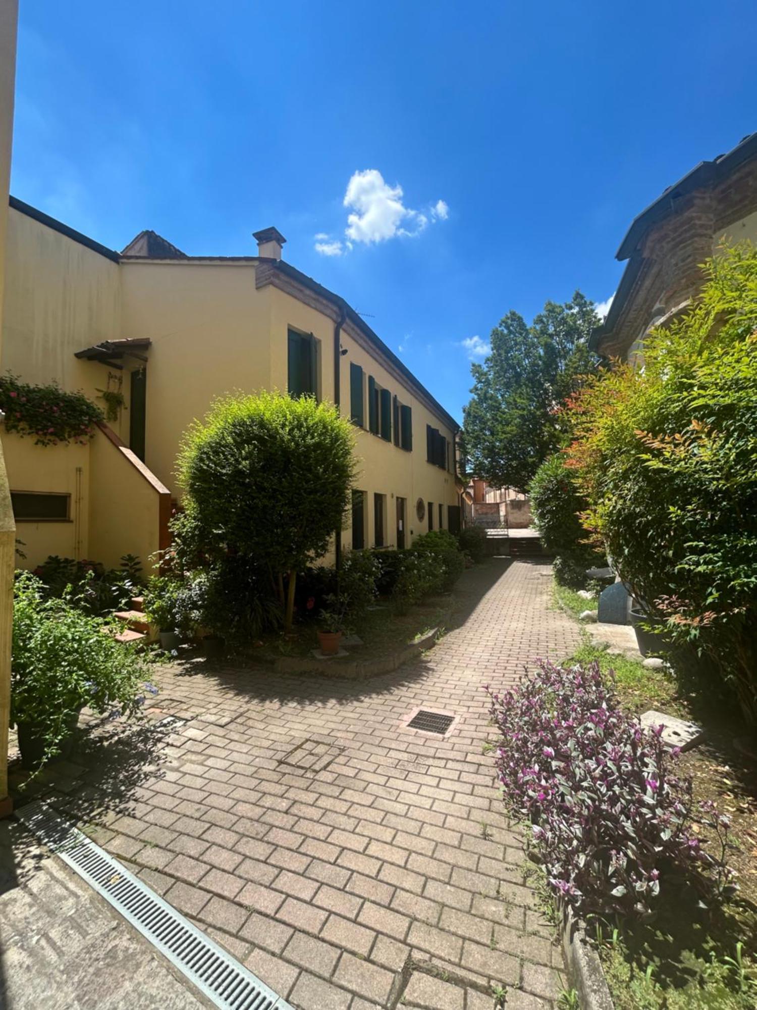 Wood 32 Family -Apartment Rovigo Exterior photo